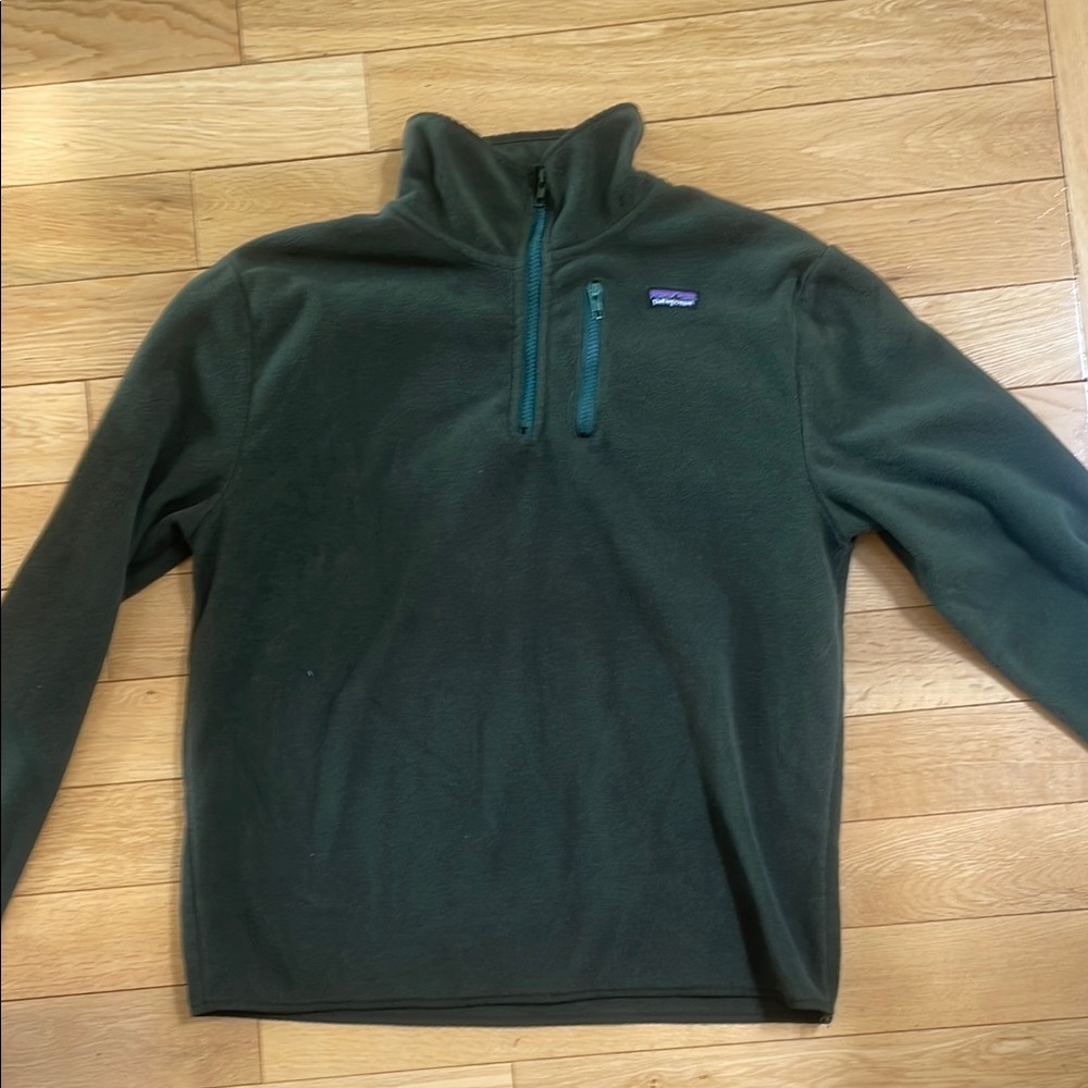 Patagonia Forest Green Quarter-Zip Fleece